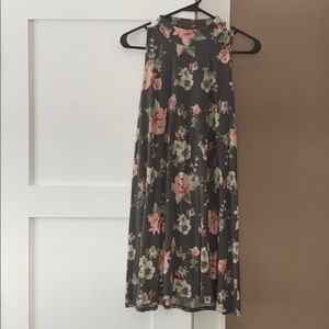 Open-back sleeveless floral jersey dress